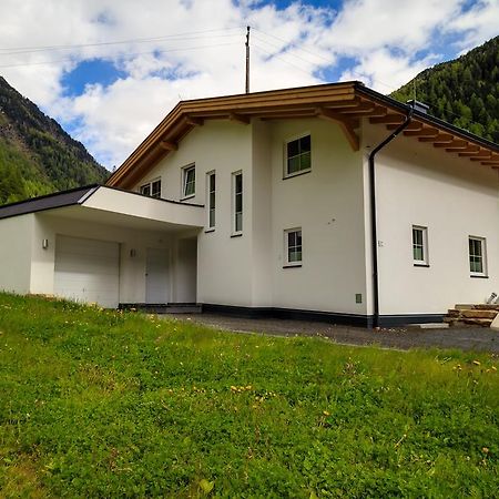 Apart Florian Sölden Exteriör bild